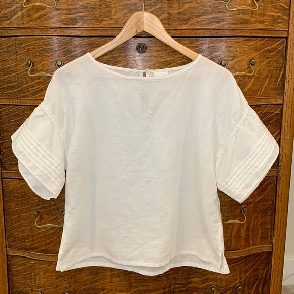 Excellent used condition. White linen/cotton blend women’s top from GAP.Sz small - Picture 1 of 11